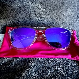 Oakley Frogskins Sunglasses